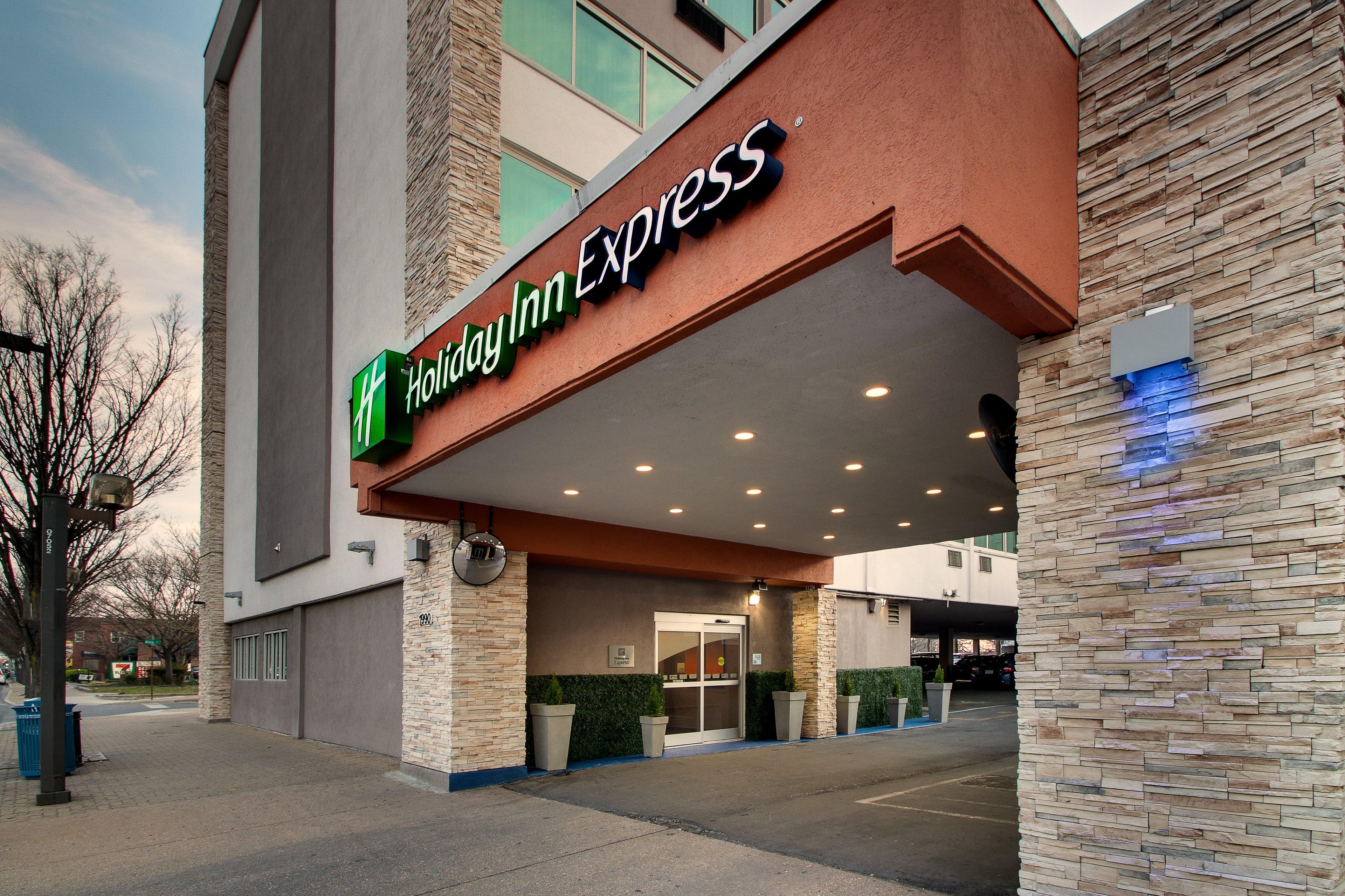 Holiday Inn Express Washington Dc Silver Spring By Ihg Екстер'єр фото